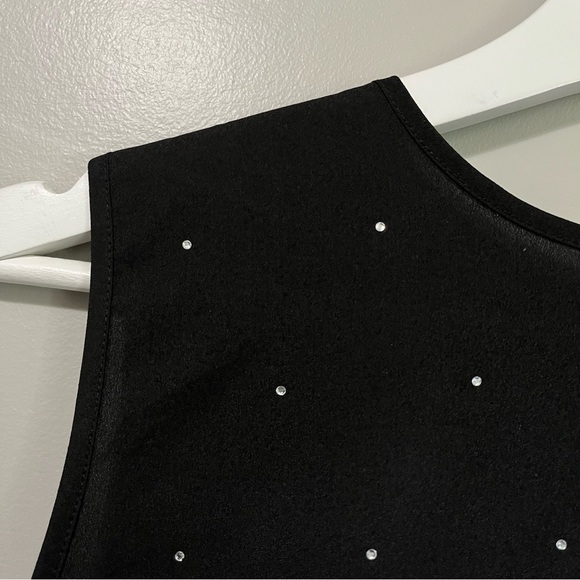 French Connection Black Sleeveless Sheer Front Rhinestone Blouse - Picture 4 of 9